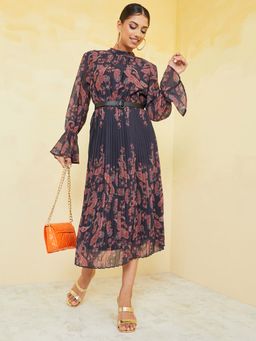 Styli - Black Paisley Print Pleated A-Line Midi Dress
