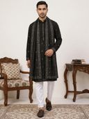 Black color option, Currently selected