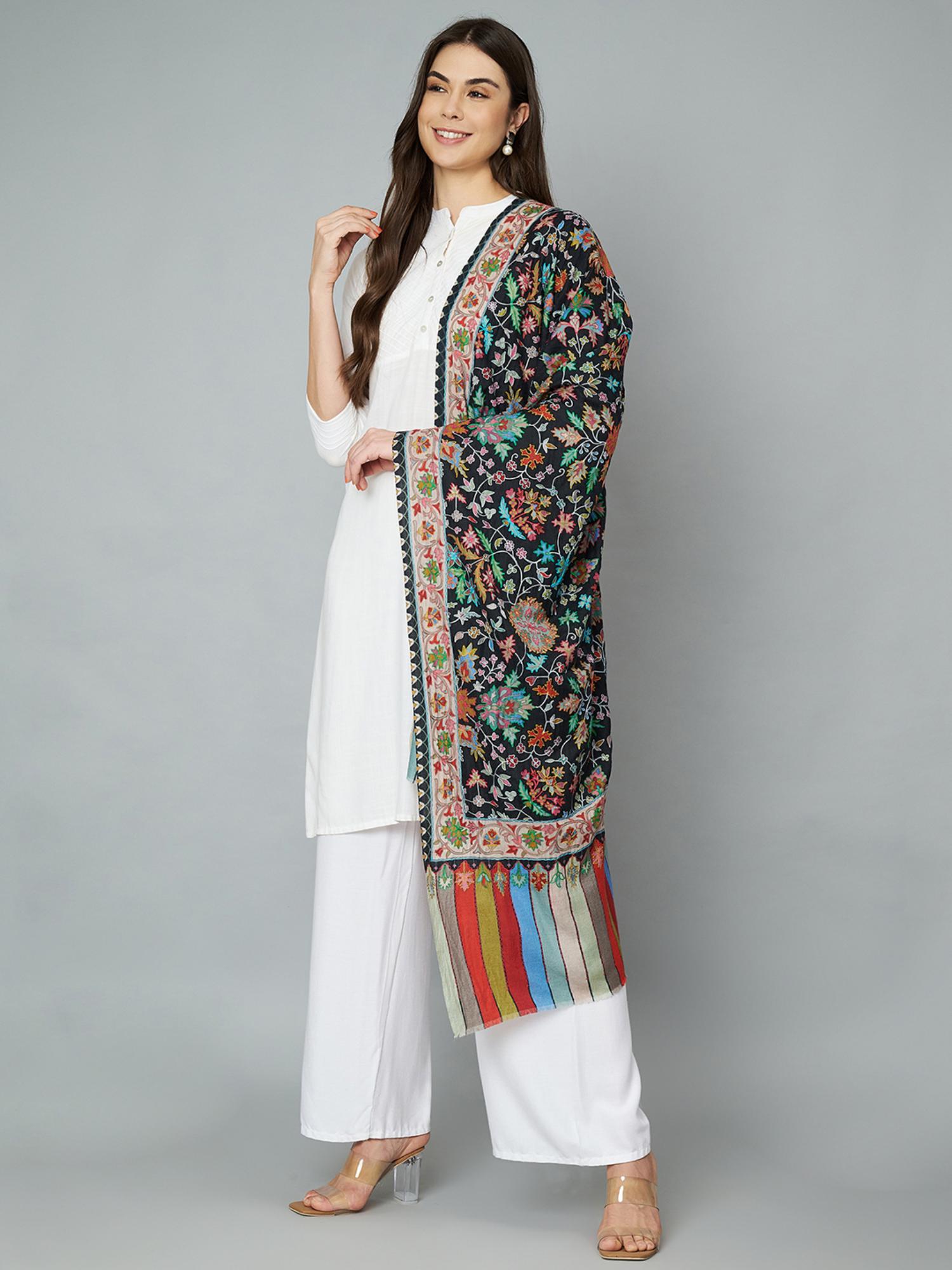 muffly Women's Black Pure Wool Kalamkari Print and Aari Embroidery Stole-picture-34