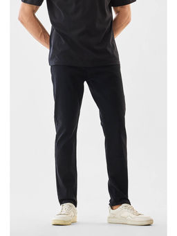Snitch - Men Black Solid Slim Fit Casual Jeans