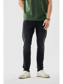 Snitch - Men Black Solid Slim Fit Casual Jeans