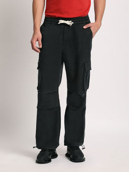 The Bear House - Black Mid Rise Solid Cargo For Men