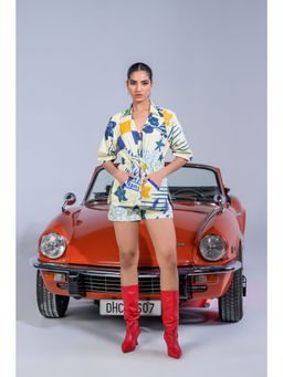 The Dramebaaz Company - Off Wite Olva Shorts and Top (Set of 2)