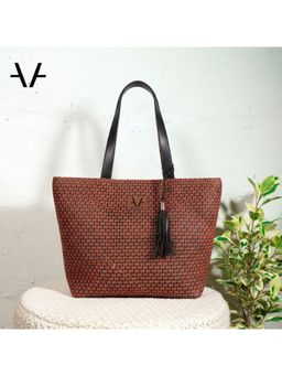 Avake - Rust Lightweight Raffia Leather Vegan Tote Bag