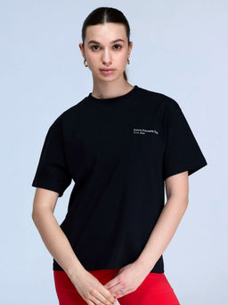 Cava Athleisure - Black Graphic Oversized T-shirt - Women