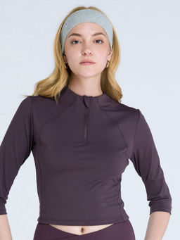 Cava Athleisure - Wine Silhouette Zip Top