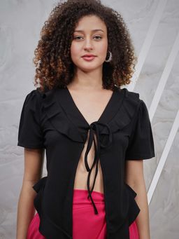 AAREIN - Black Solid Short Sleeves Frill Top