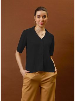 AAREIN - Women Black Immutable Crepe Solid Shirt