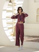 Burgundy color option, Currently selected
