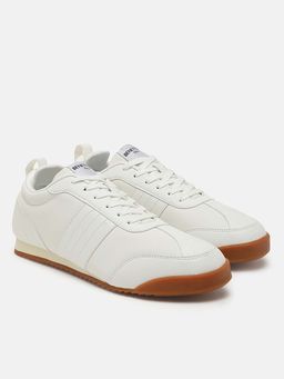 United Colors of Benetton - White Solid Lace-Up Retro Toe Covered Sneakers