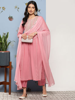 Varanga - Peach Embroidered Kurta with Pant & Dupatta (Set of 3)