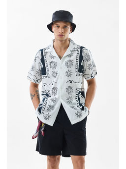 Snitch - Mens White Tribal Printed Half Sleeves Boxy Casual Shirt