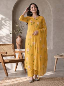 Aaghnya - Women's Yellow Rayon Blend Printed Straight Kurta with Pant and Dupatta