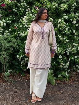 Aaghnya - Women's Cream Cotton Blend Printed Straight Kurta With Farshi Salwar and Dupatta