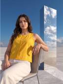 Yellow color option, Currently selected