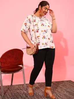 CURVY STREET - White Floral Polyester Regular Top