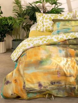 Freedom Tree - Terai Field Green Abstract Printed Cotton Cambric Double Bed Duvet Cover (Double)