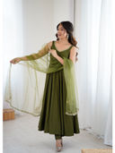 Green color option, Currently selected