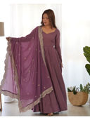 Mauve color option, Currently selected