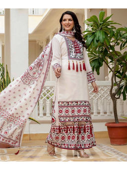 Mirraw - Off-White Printed Muslin Kurta with Palazzo and Dupatta