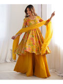 Yellow color option, Sold out, Currently selected