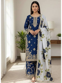 Mirraw - Blue Silk Blend Embroidered Kurta with Pant and Dupatta