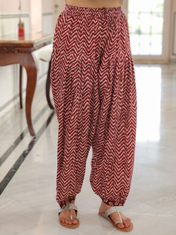 ARAMYA - Women Maroon Soft Cotton Geometric Patiala