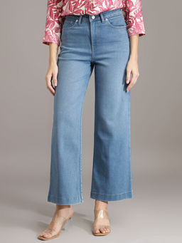 Xpose - Women Blue Solid Straight Fit Jeans
