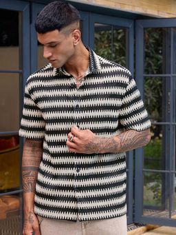 Bewakoof - Men Black and Beige Textured Oversized Crochet Shirt