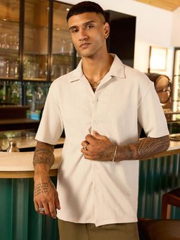 Bewakoof - Men Off White Textured Oversized Shirts