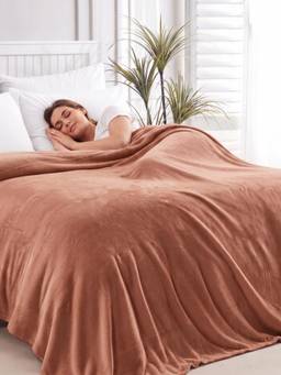 Haus & Kinder - Brown Soft Embrace Flannel Solid Double Blanket, 220 Gsm, Soft Embrace