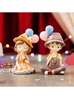 eCraftIndia - Nordic Style Cute Couple Showpiece Dolls - Small Figurine Toy