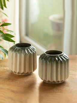 ExclusiveLane - Multi-Color Ripped Radiance Decorative Ceramic Vases (Pack Of 2)