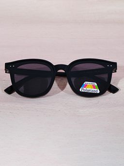 DukieKooky - Kids Polarized and UV Protected Wayfarer Sunglasses for Boys & Girls - Black