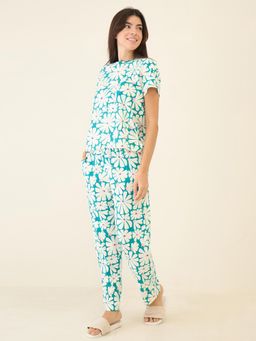 Sweet Dreams - Women Green Printed Pyjama (Set of 2)