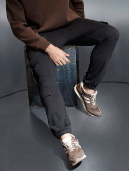 WROGN - Men Black casual straight fit knitted jogger