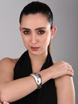 REENISAA - Silver Aura Statement Cuff