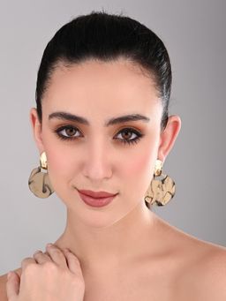 REENISAA - Marbled Amber Statement Beige Earrings
