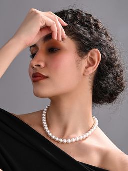 REENISAA - Luna Pearl Classic White Necklace