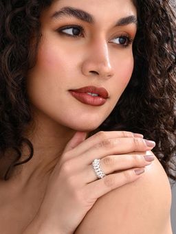 REENISAA - Pearl Lace White Ring