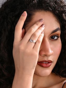 REENISAA - Pearl Prism Adjustable White Ring