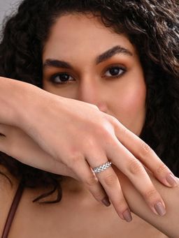 REENISAA - Crystal Petal Crown White Ring