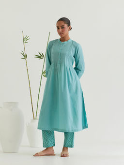 Priya Chaudhary - Sea Green Pleated Kurta