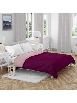 HomeTown - Nora Palette Cotton Double Comforter in Wine/Blush