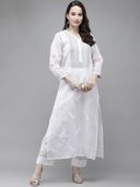 White color option, Sold out, Currently selected
