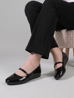 Gahan - Women Round Toe Bellies With Straps And Comfortable Cushioned Footbed - Black