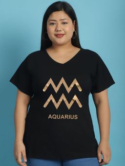 theRebelinme - Plus Size Women's Black Color Aquarius Zodiac Sign Printed T-Shirt