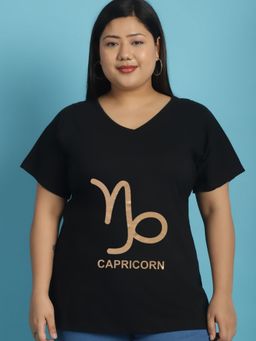 theRebelinme - Plus Size Women's Black Color Capricorn Zodiac Sign Printed T-Shirt