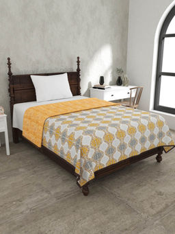 JAIPUR FABRIC - Wavy Ethnic Yellowish Grey Single Bed Dohar Blanket
