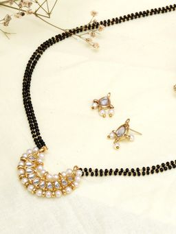 Karatcart - Gold Plated Pearl Beads Moon Shape Kundan Mangalsutra with Earrings